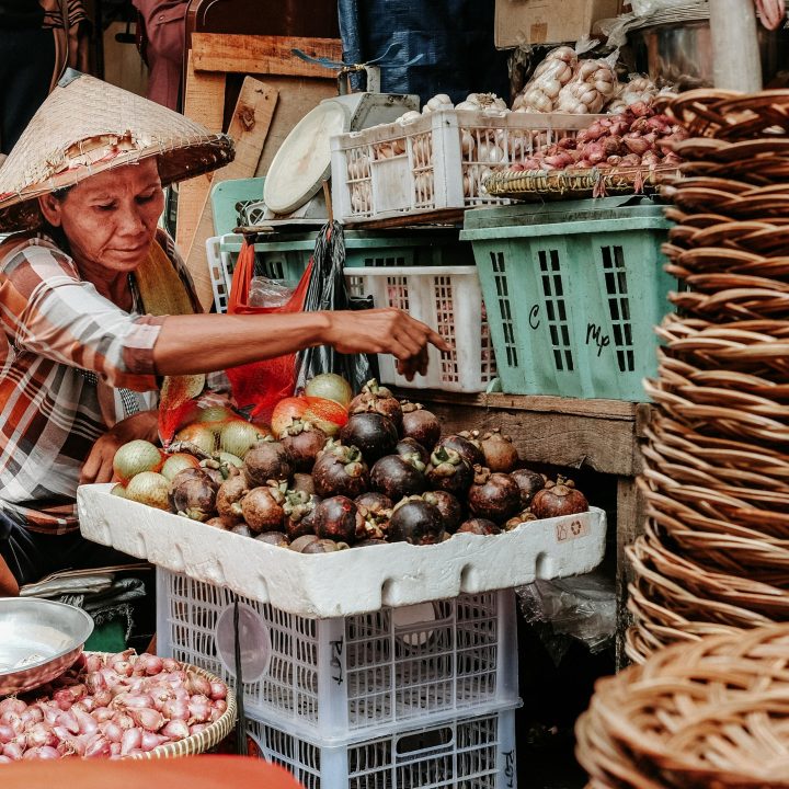 Yoga purnama putra v7bsnwek Q I unsplash