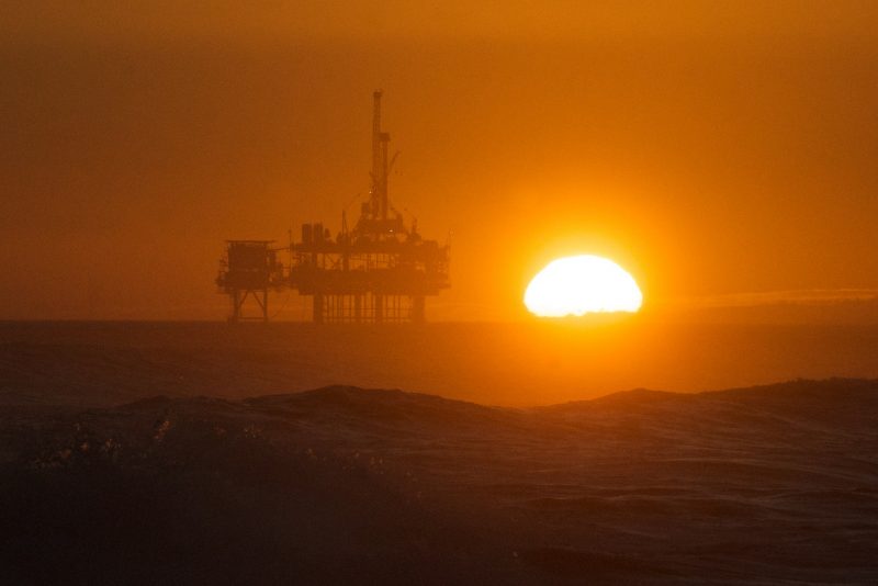 Oilrig Sunset 2